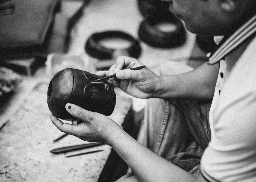 An afternoon with a Newa artisan